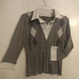 Argyle layered look sweater. Size PM.